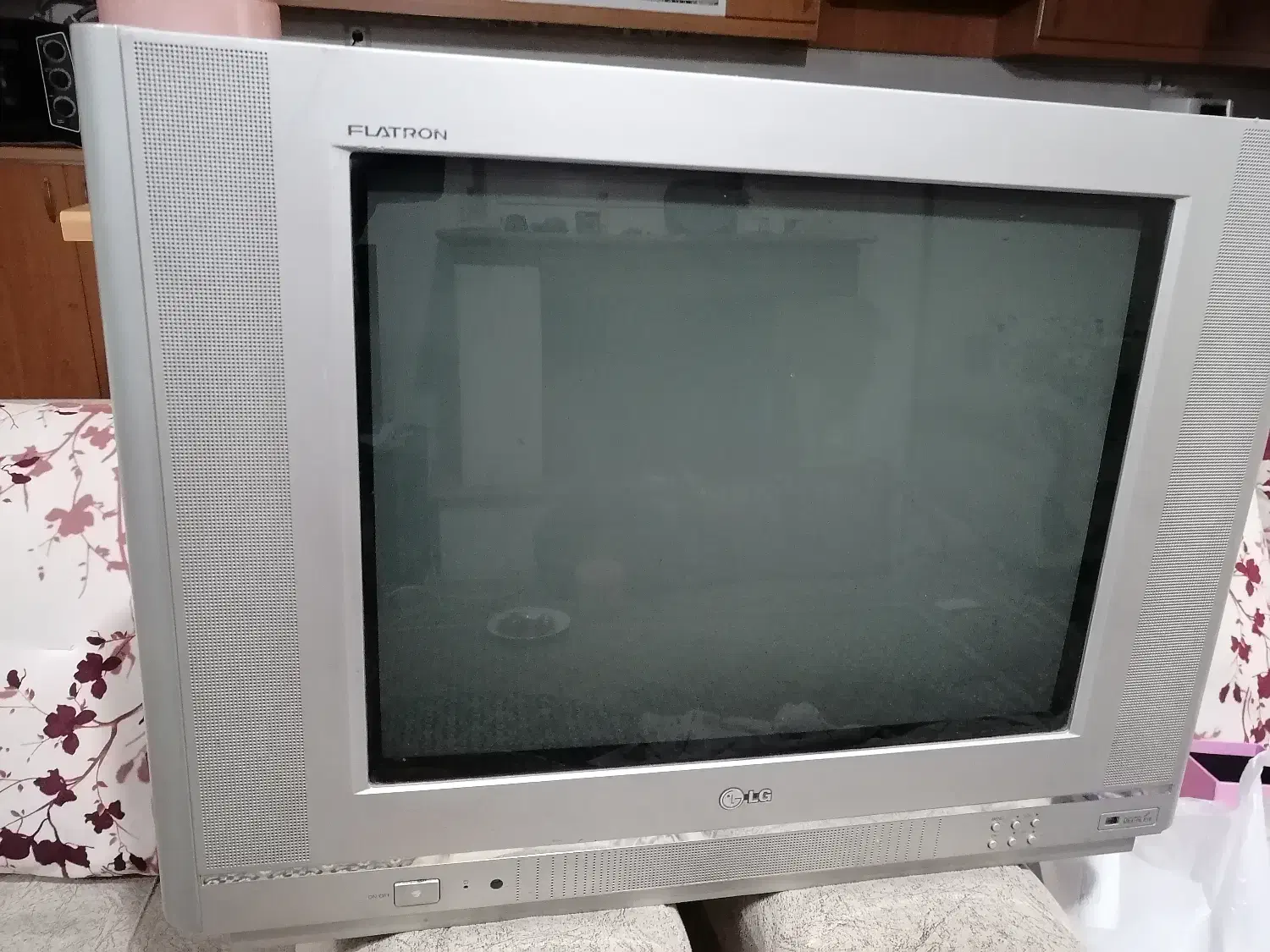 تلویزیون ال جی|تلویزیون و پروژکتور|شیراز, گلشن|دیوار