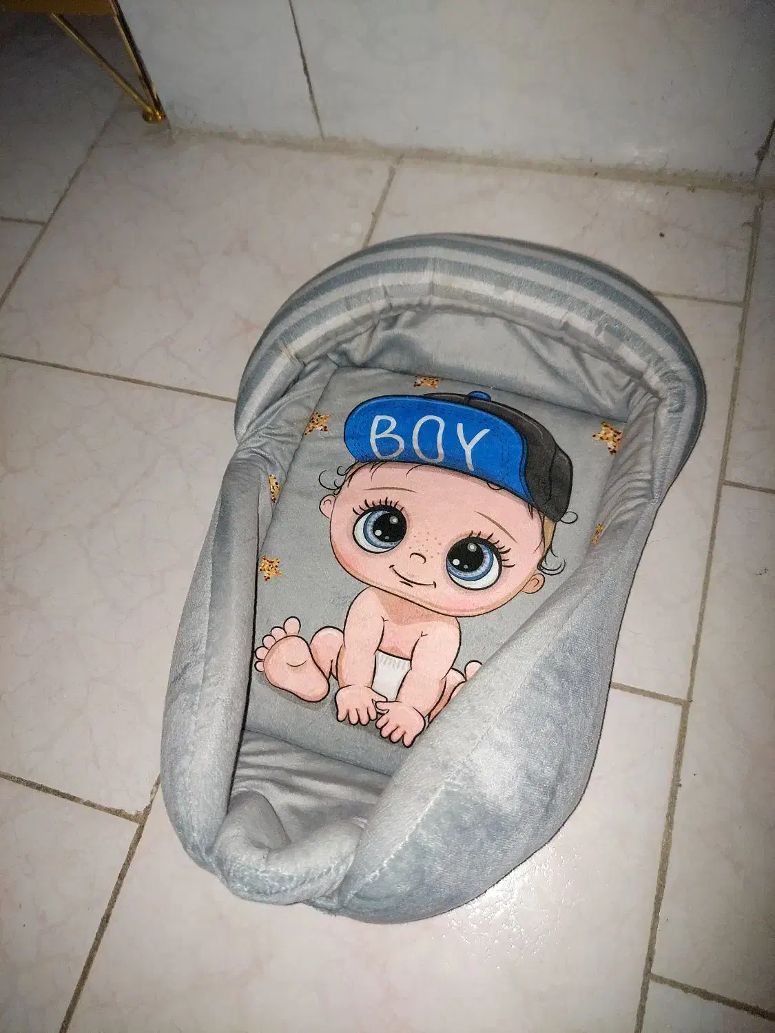 آغوشی کودک|اسباب و اثاث بچه|ساوه, |دیوار