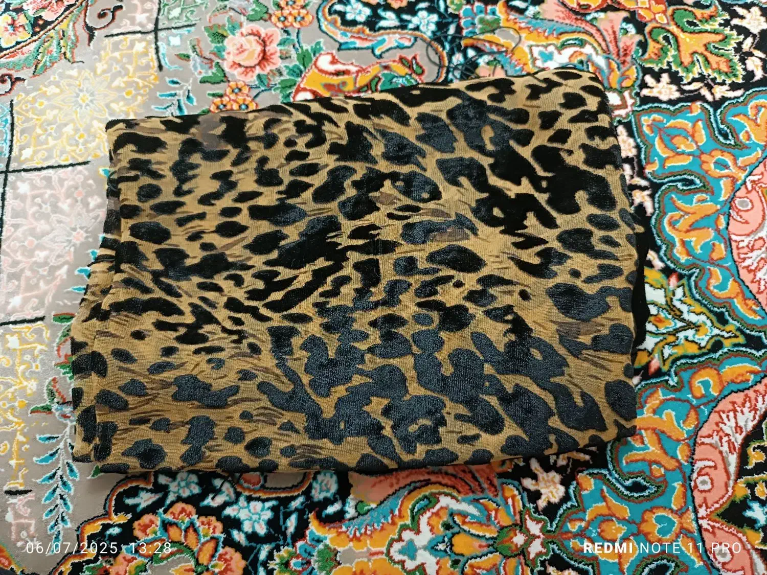 انواع مختلف شال و روسری|لباس|قرچک, شهرک طلائیه|دیوار