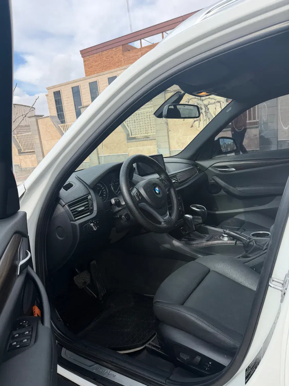 بی ام و  x1|خودرو سواری و وانت|تبریز, |دیوار