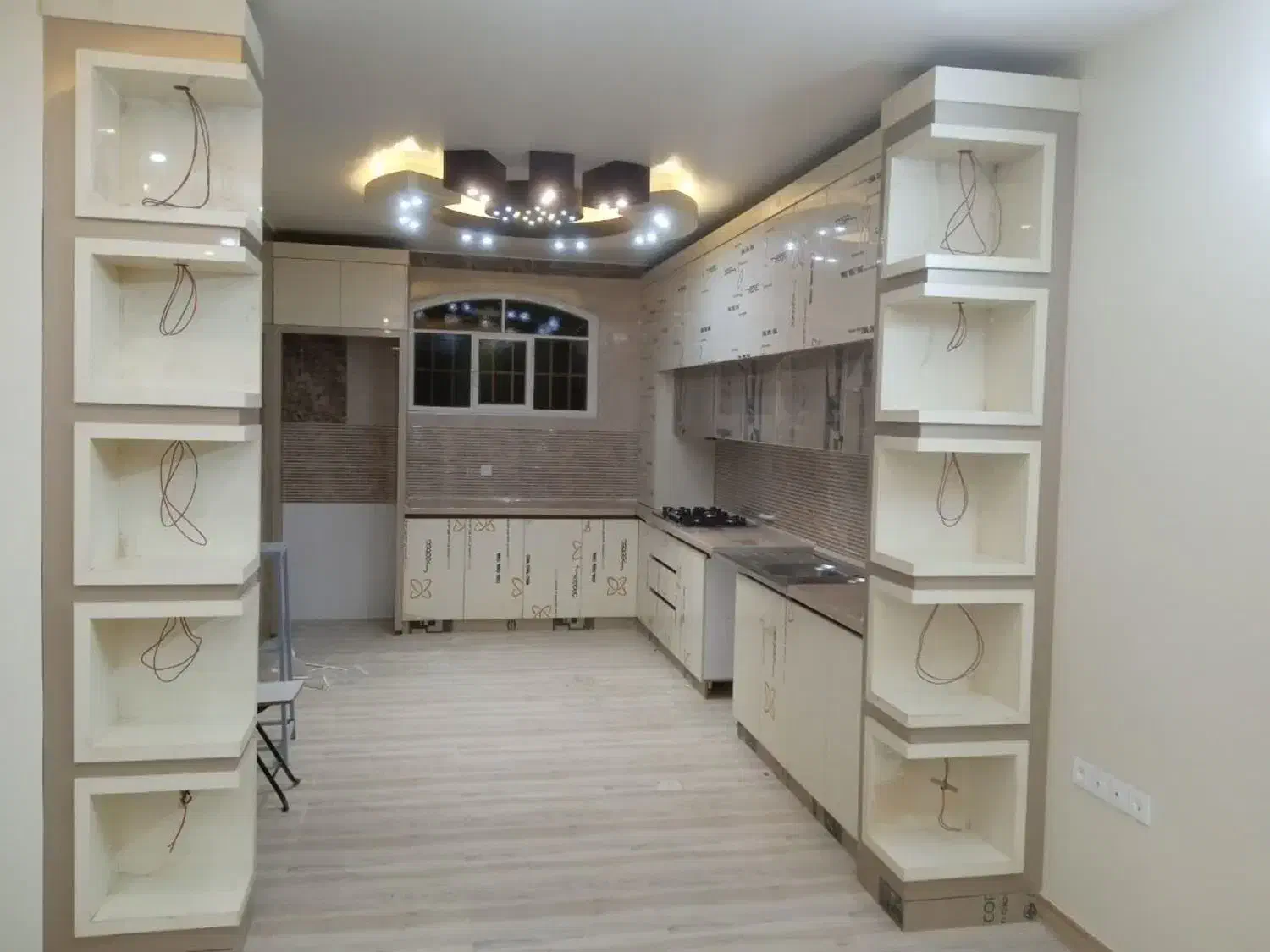صنایع چوبی مهدی ، کابینت ، کمد دیواری ، درب چوبی|خدمات پیشه و مهارت|کاشان, دشت لتحر|دیوار