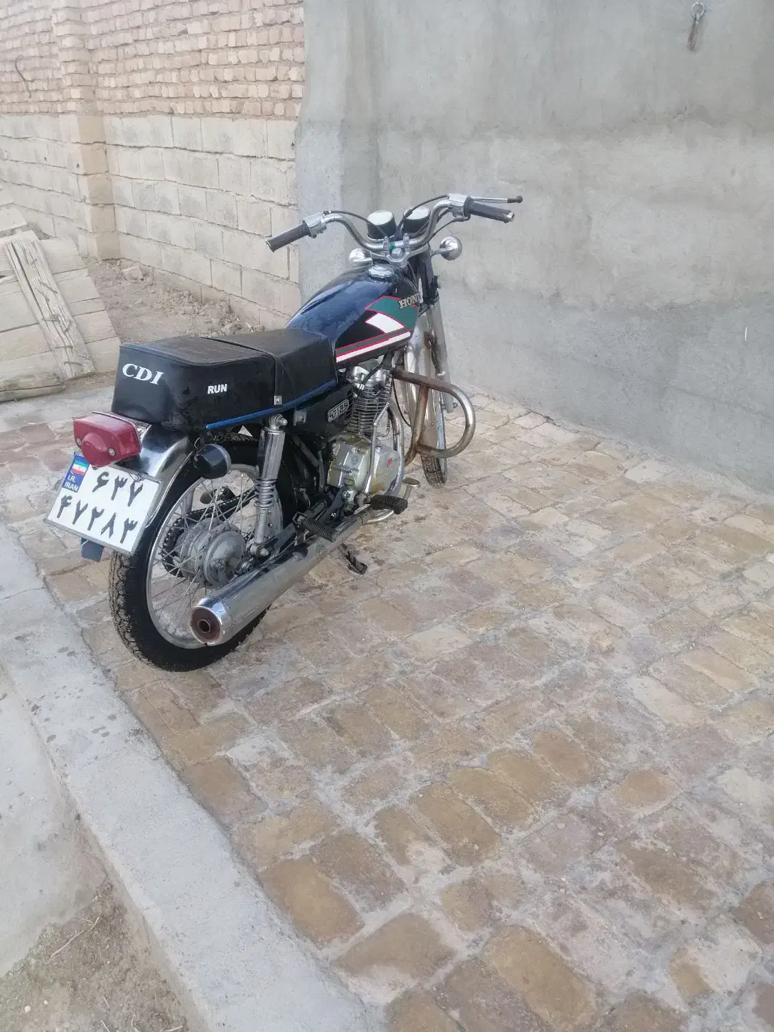 موتور هوندا|موتورسیکلت|خاتم, |دیوار