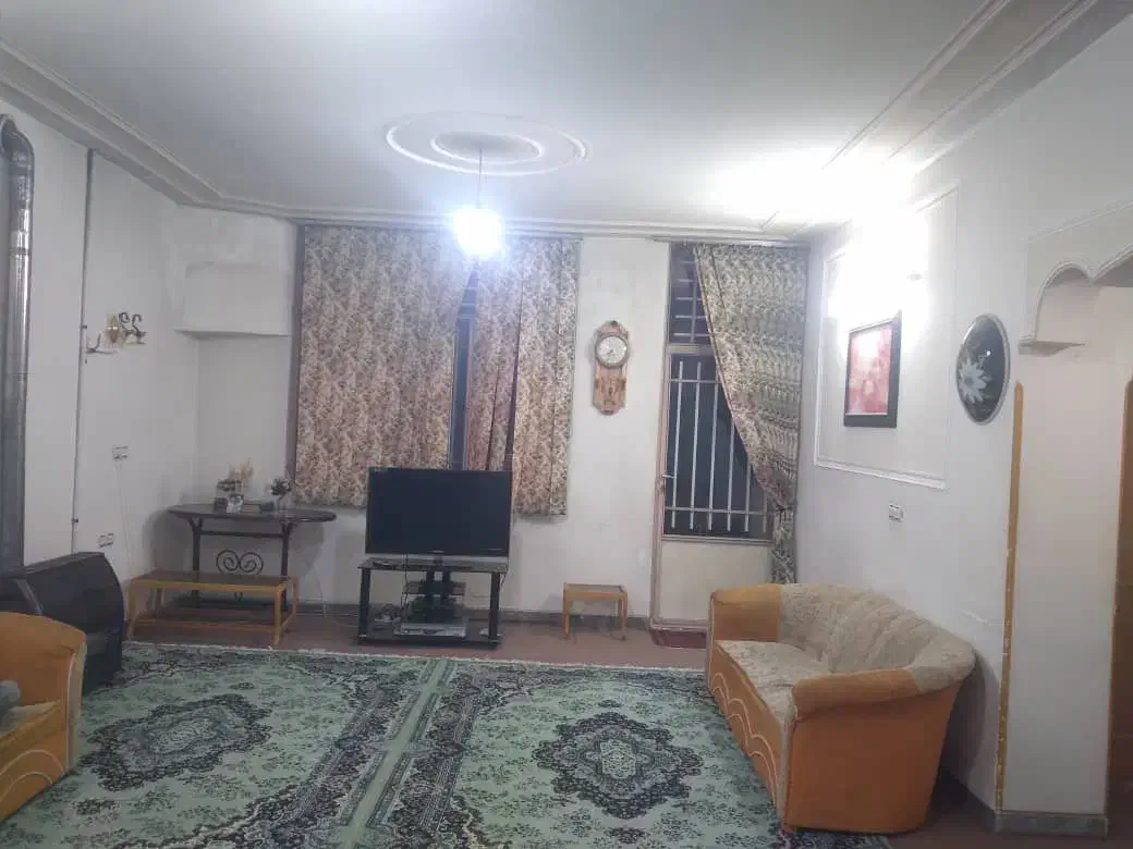 ویلایی ۲۰۷ متری گلدیس خ ابوذر|فروش خانه و ویلا|شاهین‌شهر, شهرک گلدیس|دیوار