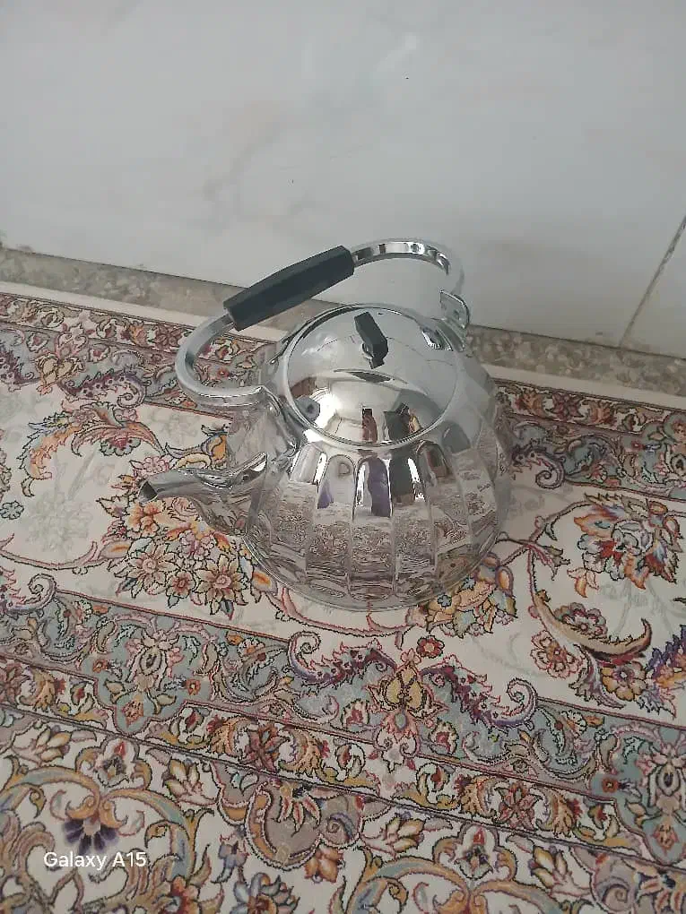 قوری روسی قدیمی|قوری، کتری، قهوه‌ساز دستی|شیراز, کوزه گری|دیوار