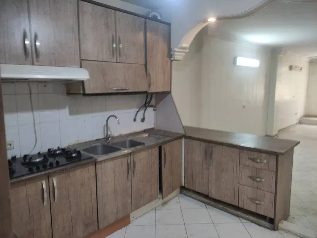 فروش 92 متری/طبقه اول کم پله محدوده پارک پیروزی|فروش آپارتمان|تهران, حافظیه|دیوار