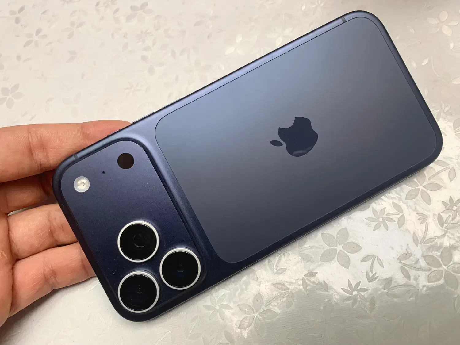 Iphone 17 pro max|موبایل|لنجان, |دیوار