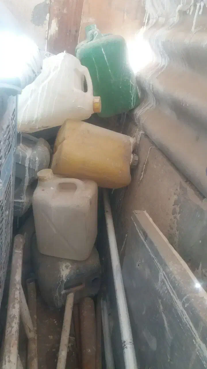 ۲۰ لیتری|ظروف نگهدارنده، پلاستیکی، یک‌بارمصرف|زاهدان, |دیوار