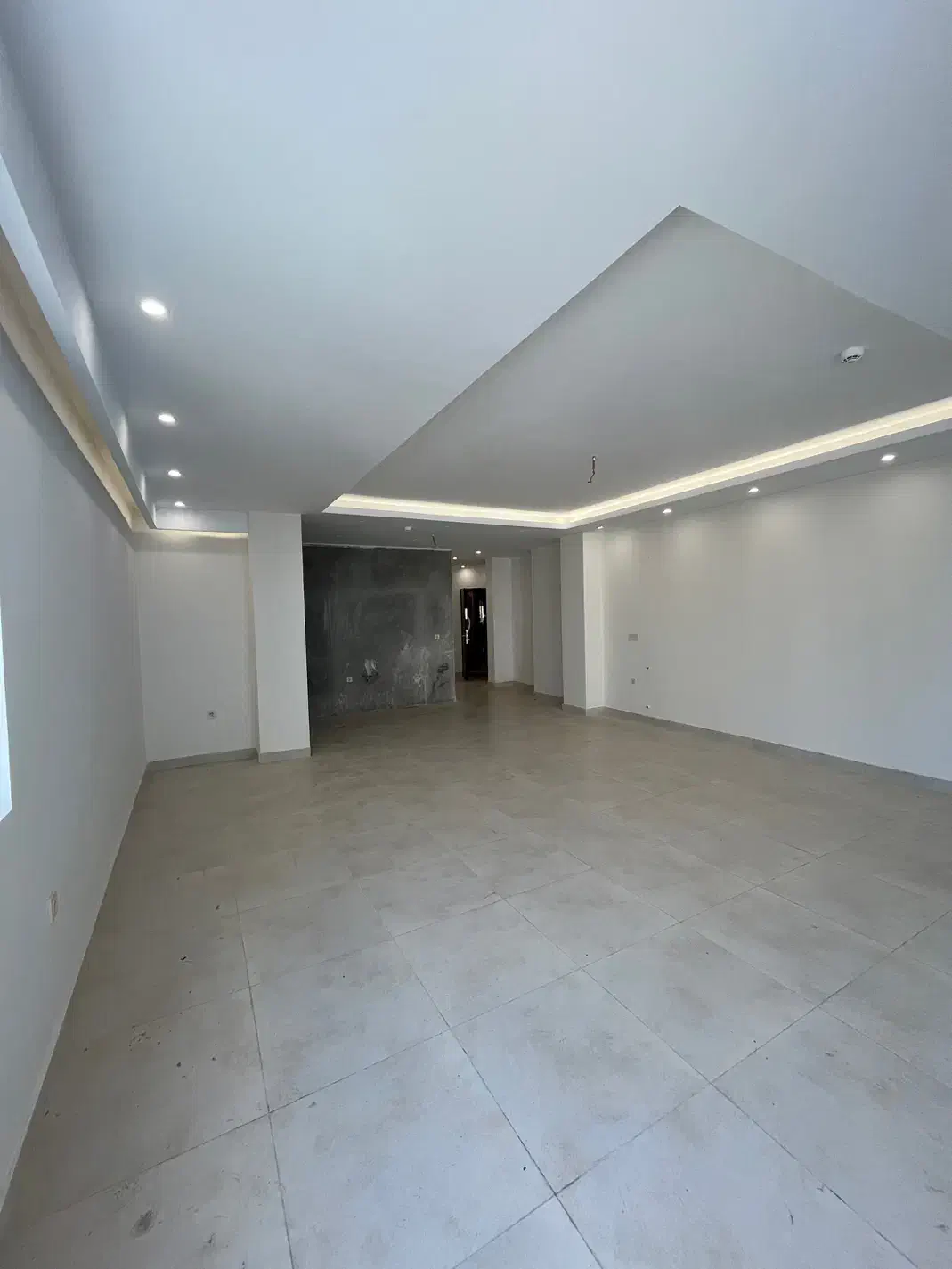 آپارتمان ساحلی ۱۲۸ متر سه خواب بلوار دریا|فروش آپارتمان|سرخرود, |دیوار