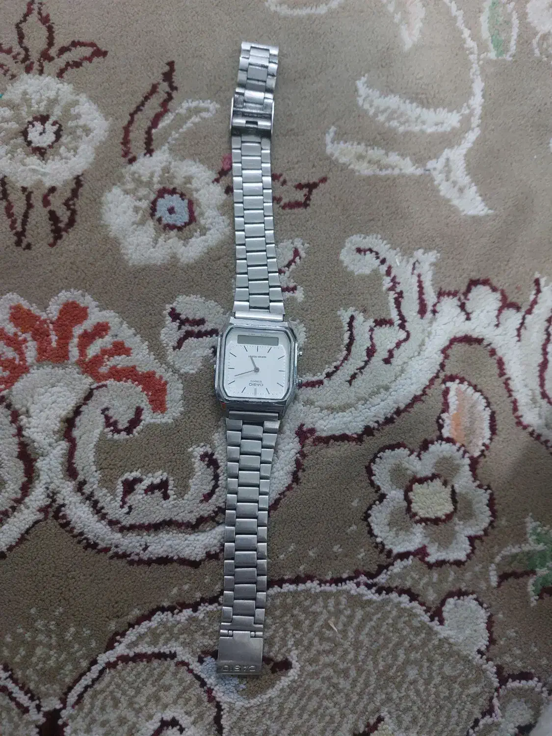 ساعت کاسیو|ساعت|نیشابور, خط کاشمر|دیوار