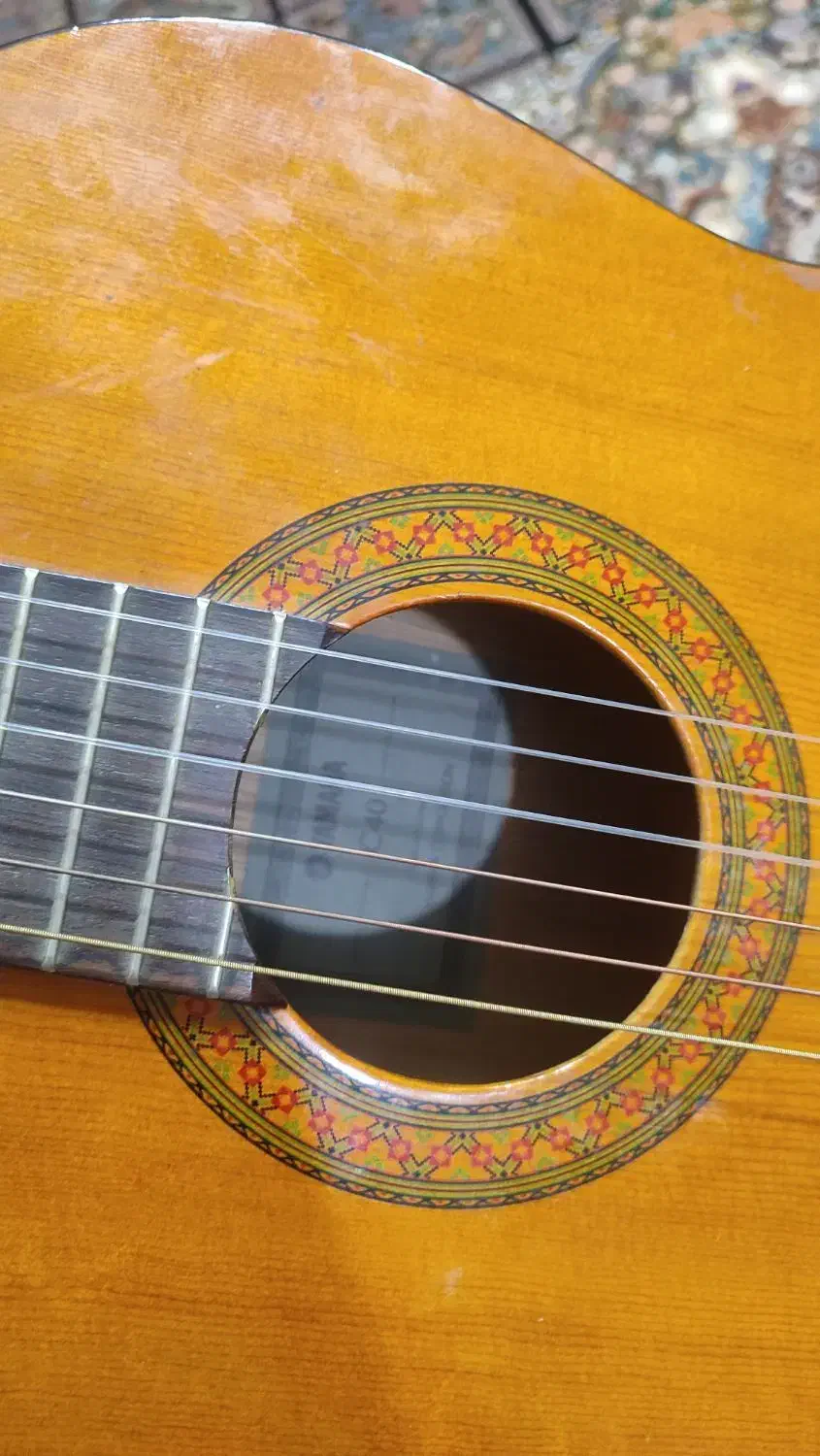 یک عدد گیتار C40 یاماها اصلی قدیمی|گیتار، بیس، امپلیفایر|لردگان, |دیوار