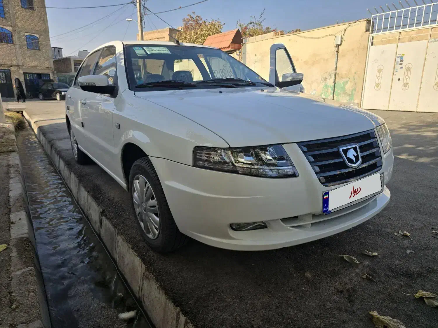 سورن پلاس بنزینی گاز برقی ۴۰۴درحد|خودرو سواری و وانت|شیراز, انجیر|دیوار