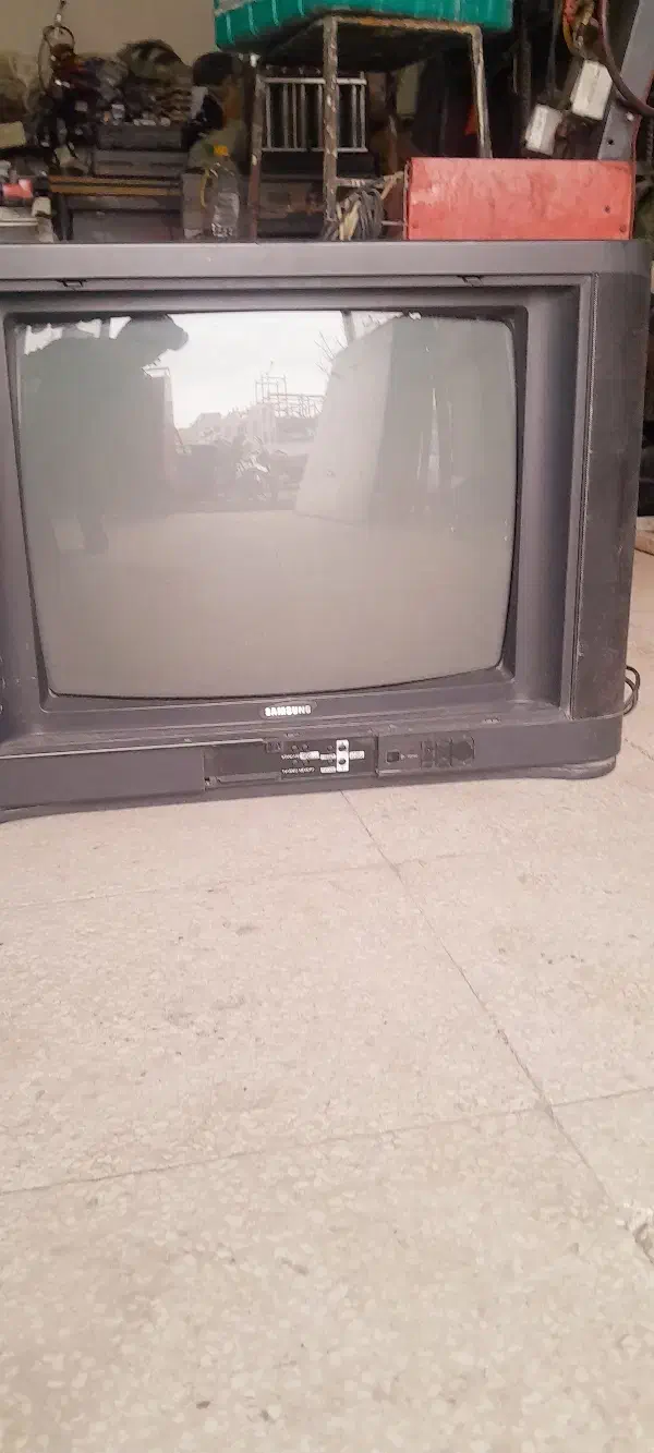 تلویزیون ۲۱ سامسونگ|تلویزیون و پروژکتور|سبزوار, امام خمینی (ناوی)|دیوار