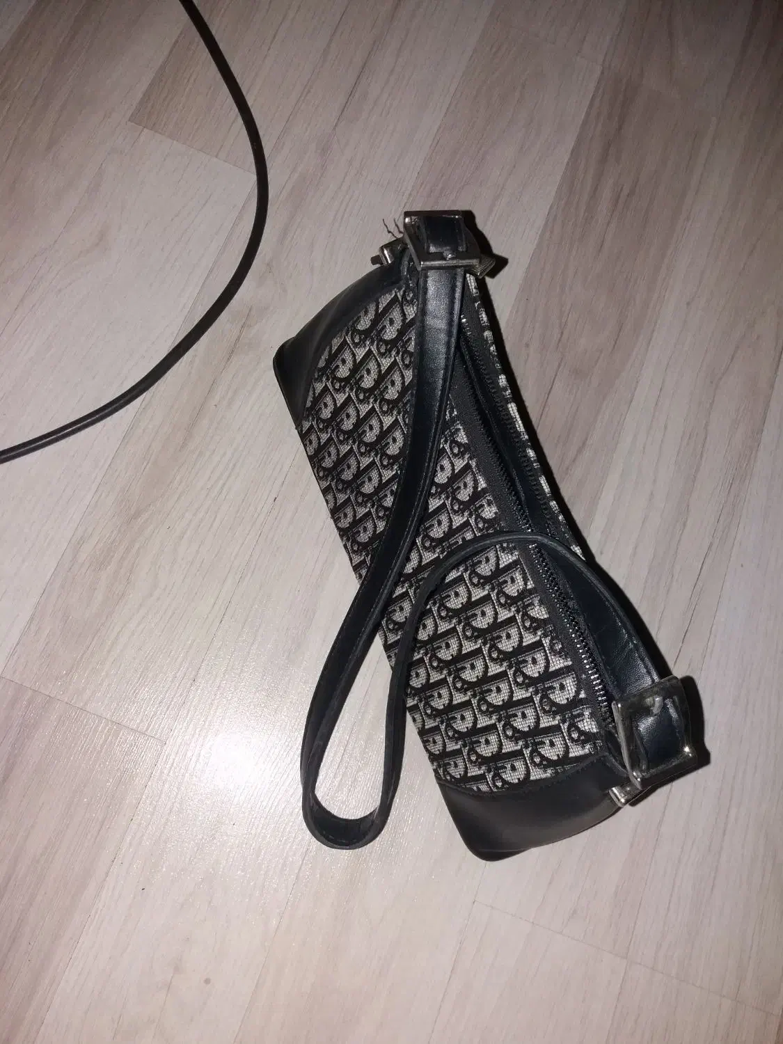 کیف و گوش گیر آکبند و نیم بوت دخترونه و ...|کیف، کفش، کمربند|اردبیل, |دیوار