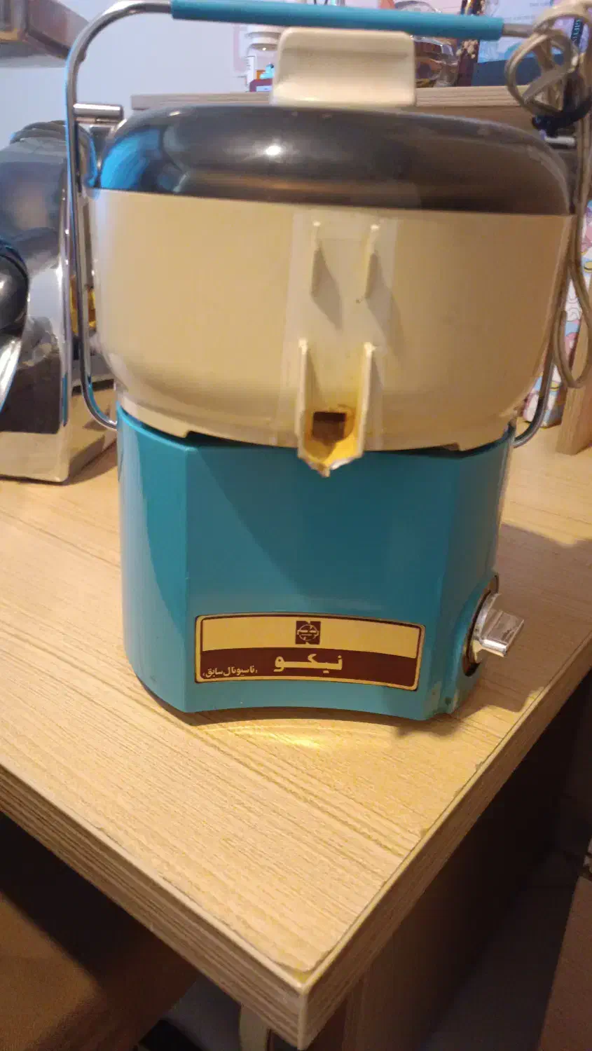 آبمیوه گیری نیکو(ناسیونال سابق)|آبمیوه‌گیر و آب‌مرکبات‌گیر|تهران, شهرآرا|دیوار