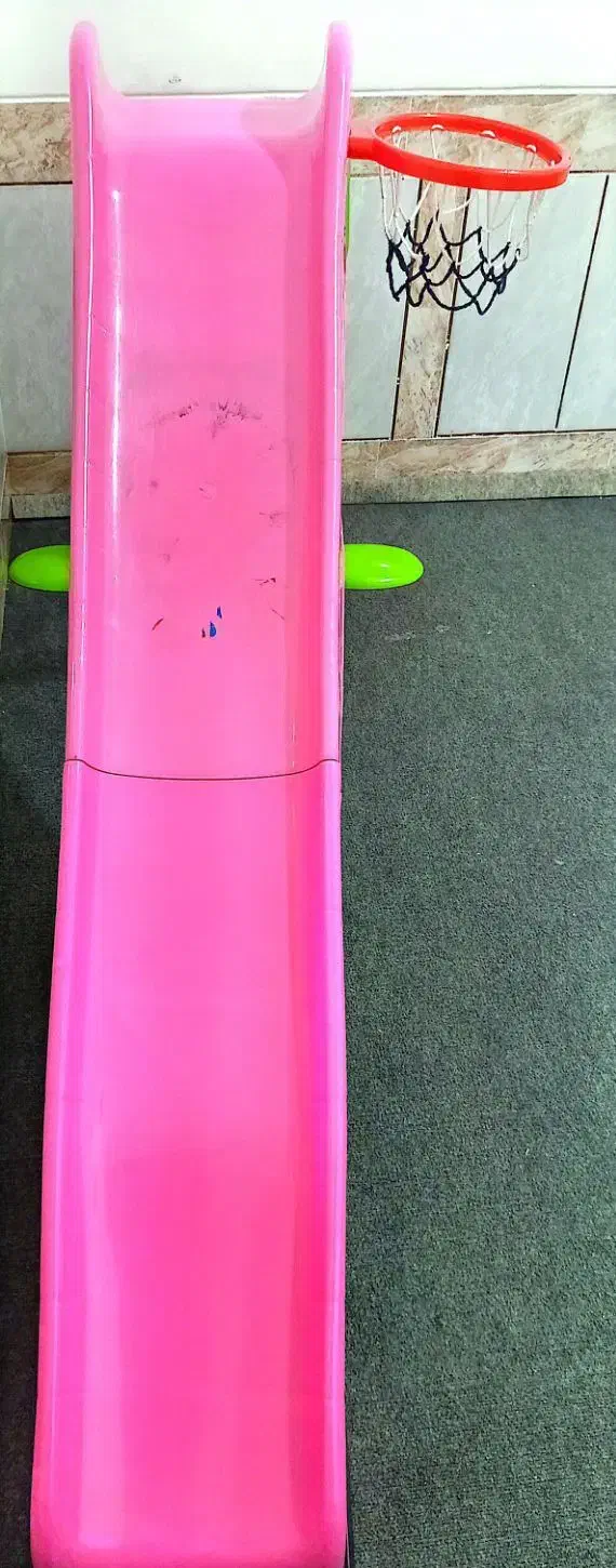 سرسره|اسباببازی|شیراز, کوشک میدان|دیوار