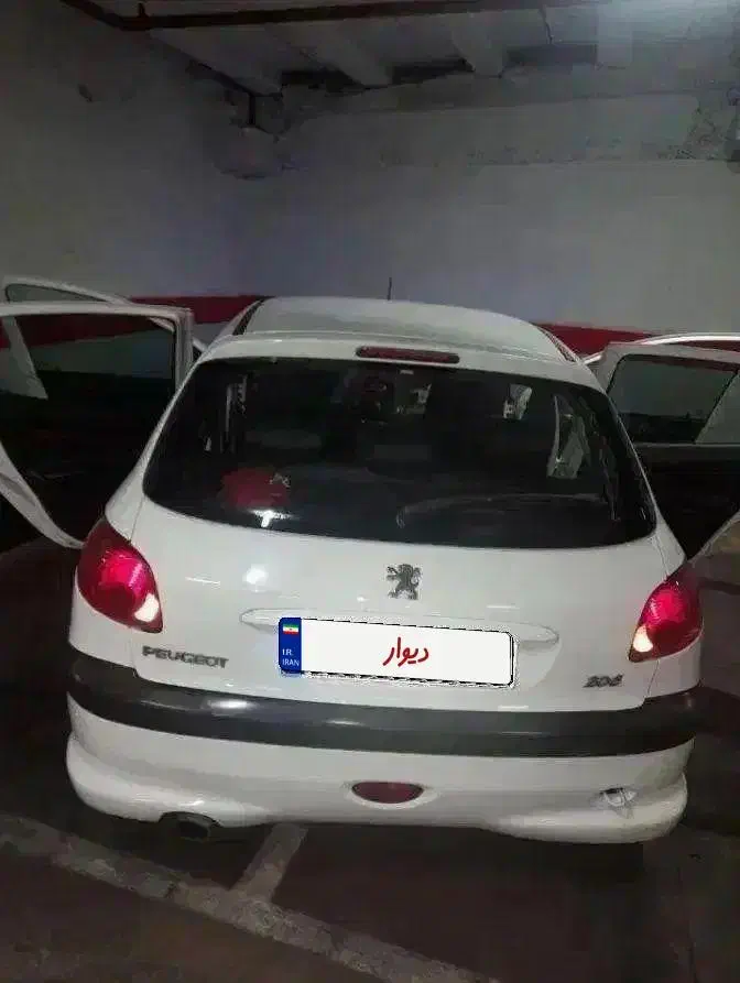 پژو ۲۰۶ تیپ ۵ فول|خودرو سواری و وانت|کرج, اصفهانی‌ها|دیوار