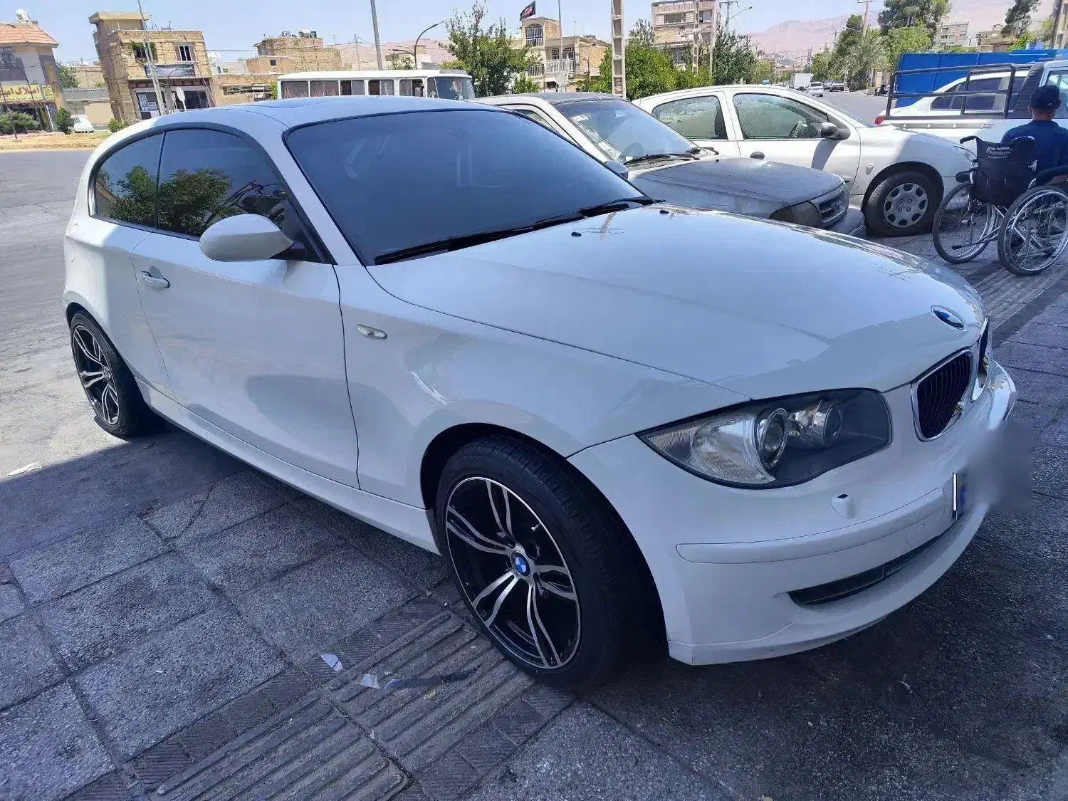 bmw120i مدل2009|خودرو سواری و وانت|شیراز, پانصد دستگاه ارتش|دیوار