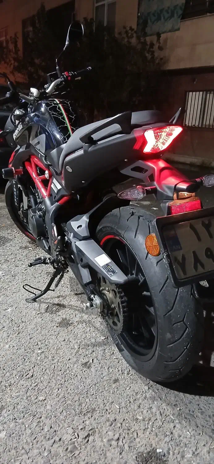 بنلی ۳۰۰ نیو فیس|موتورسیکلت|ملارد, |دیوار