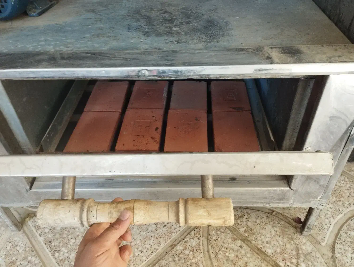 فر ساندویچی ۴کاره تنور دار|کافیشاپ و رستوران|قلقل رود, |دیوار