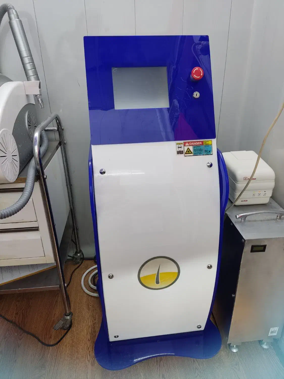 دستگاه لیزر مو زائد|آرایشی، بهداشتی، درمانی|فردیس, فردیس|دیوار