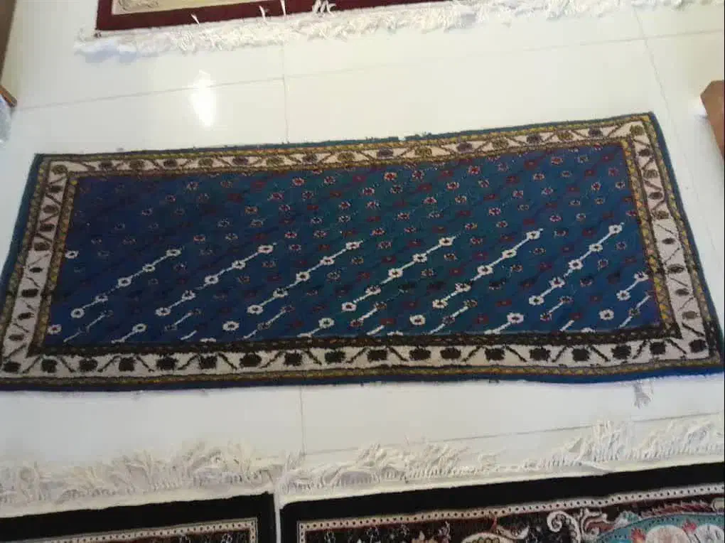 قالیچه ماشینی یه دونه اش دستبافت|فرش|اندیشه, شهرک کوثر|دیوار