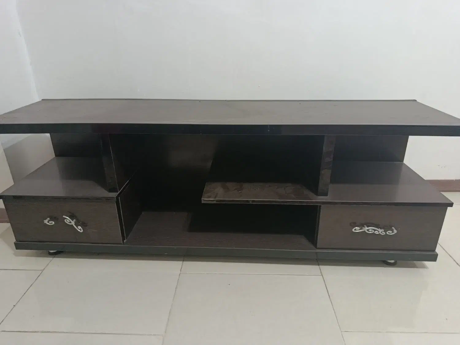 زیر تلویزیون قیمت مقطوح|میز تلویزیون|رشت, کوی مهر|دیوار