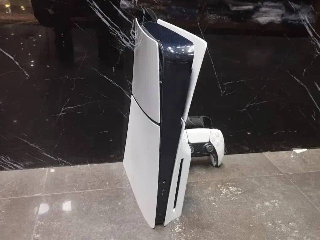 Ps5 اسلیم دیسکخور اروپا با کارتن متعلقات فول بازی|کنسول، بازی ویدئویی و آنلاین|شیراز, شهرک گلستان|دیوار