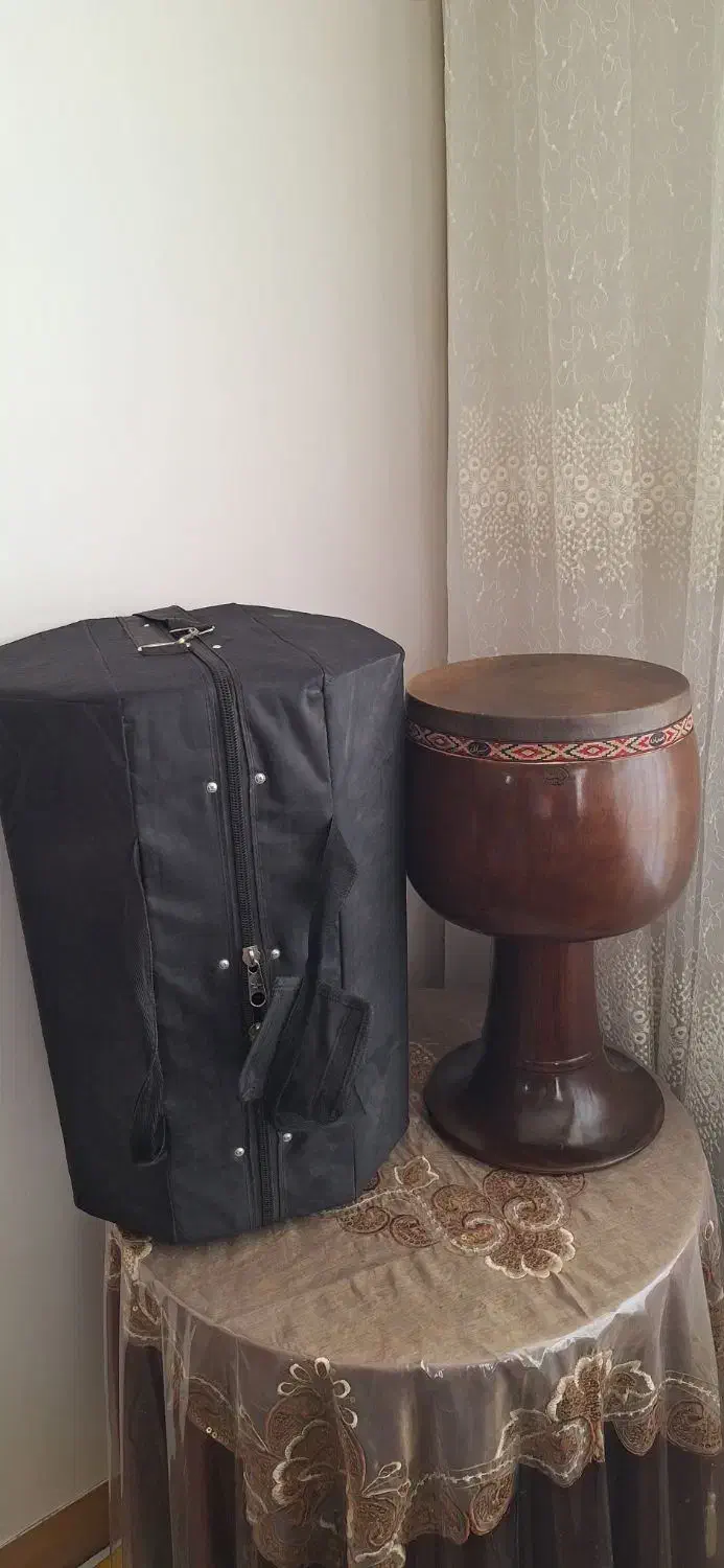 تنبک چهار مهر شیرانی( چوب تمبک گردو )|سازهای سنتی|بروجرد, |دیوار