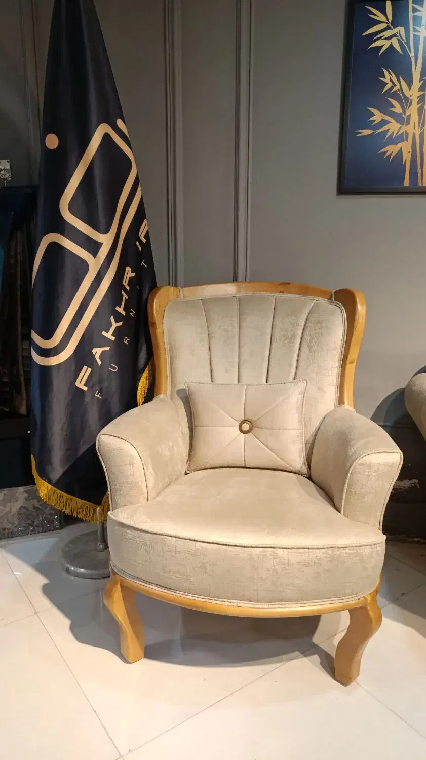 مبلمان نیمه کلاسیک|مبلمان خانگی و میز عسلی|نیشابور, شهرک بهارستان|دیوار