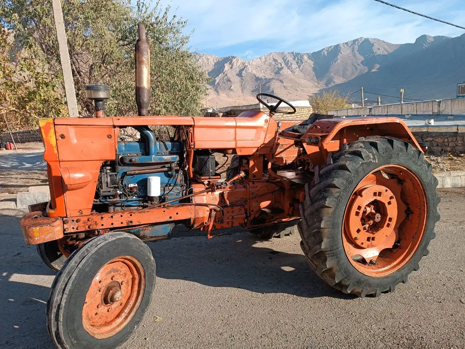 تراکتور رومانی مدل 68درحد خشک کلا فابریک|خودرو سنگین|روانسر, |دیوار