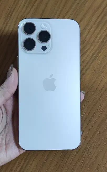 آیفون 16pro max گیگ 256|موبایل|اسلامآباد غرب, |دیوار