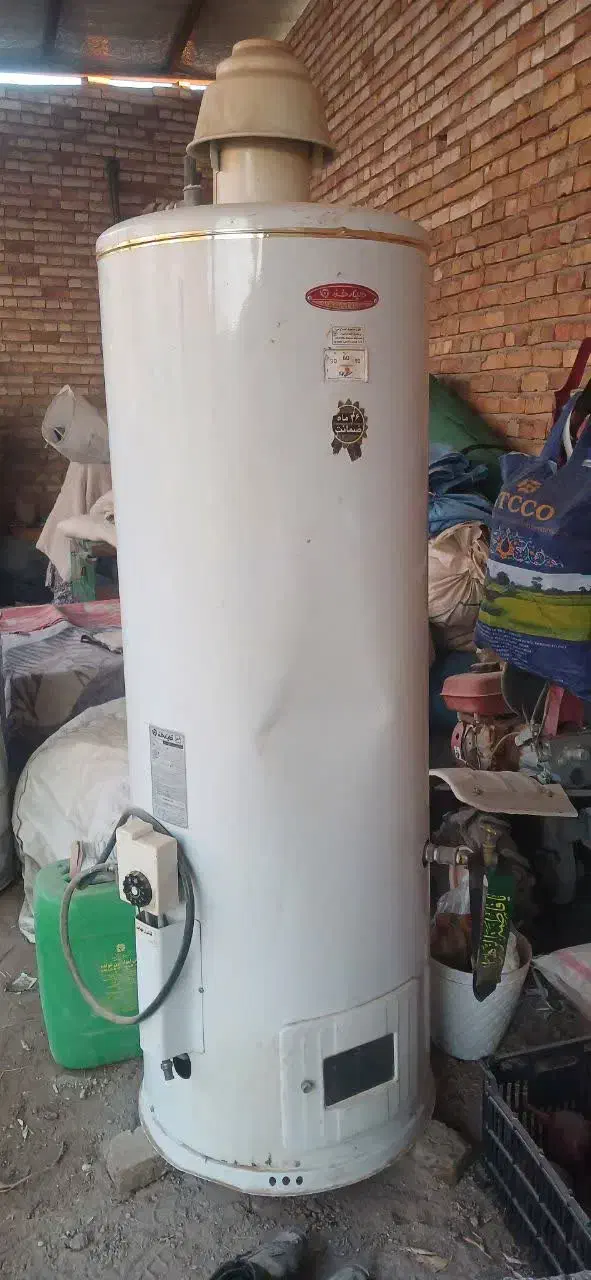 آبگرمکن ایستاده قاینارخزر|آبگرمکن، پکیج، شوفاژ|تبریز, |دیوار