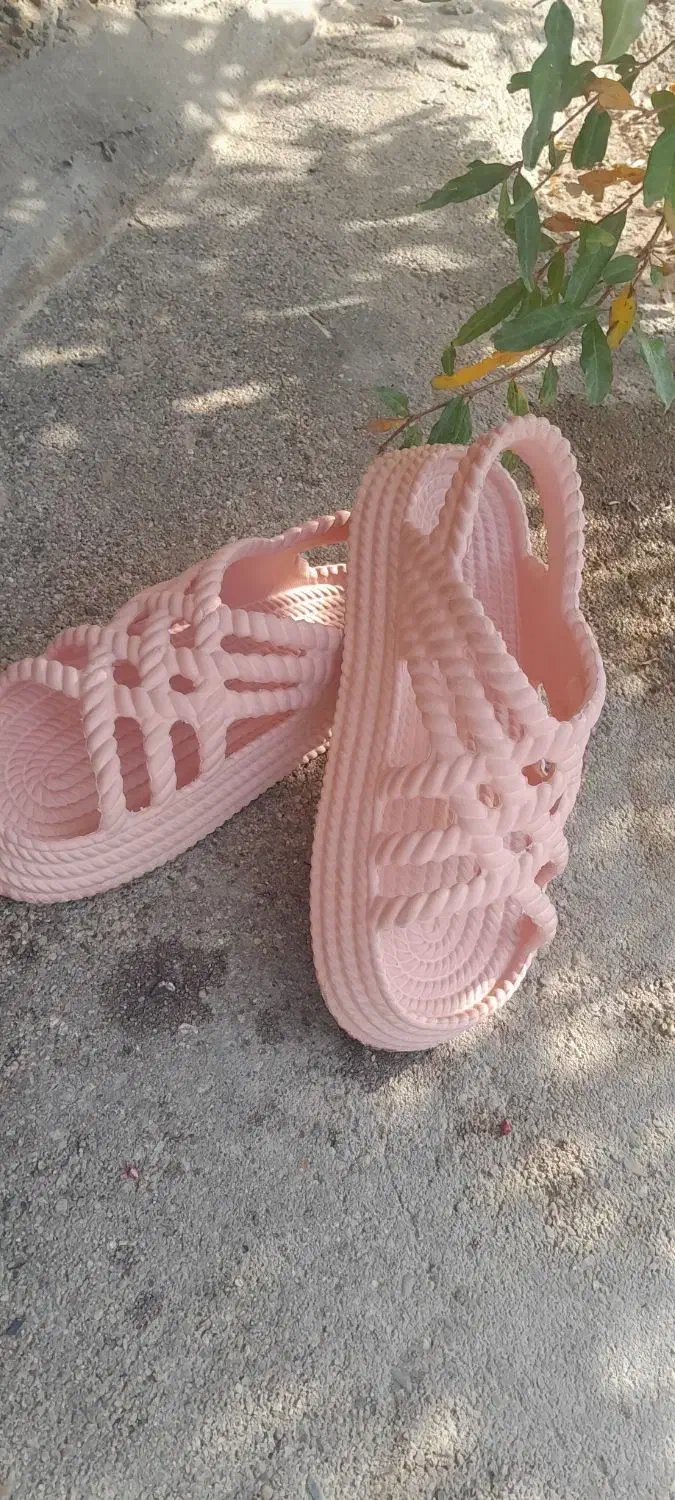 دمپایی|کیف، کفش، کمربند|میاندوآب, |دیوار