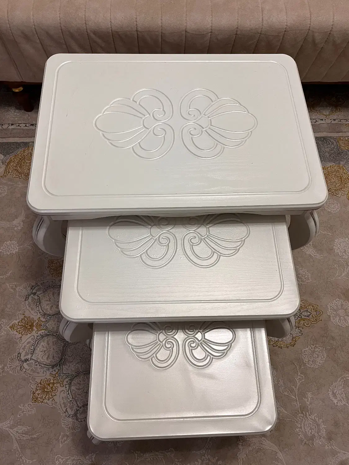 میزعسلی سه تیکه در حد نو|مبلمان خانگی و میز عسلی|رشت, لاکان شهر|دیوار