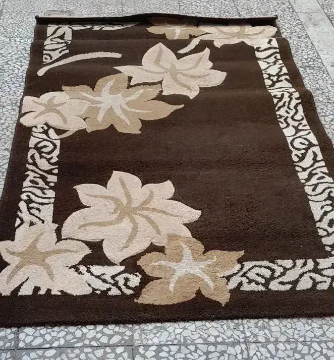 فروش فرش فانتزی|فرش|لاهیجان, مهرگان|دیوار