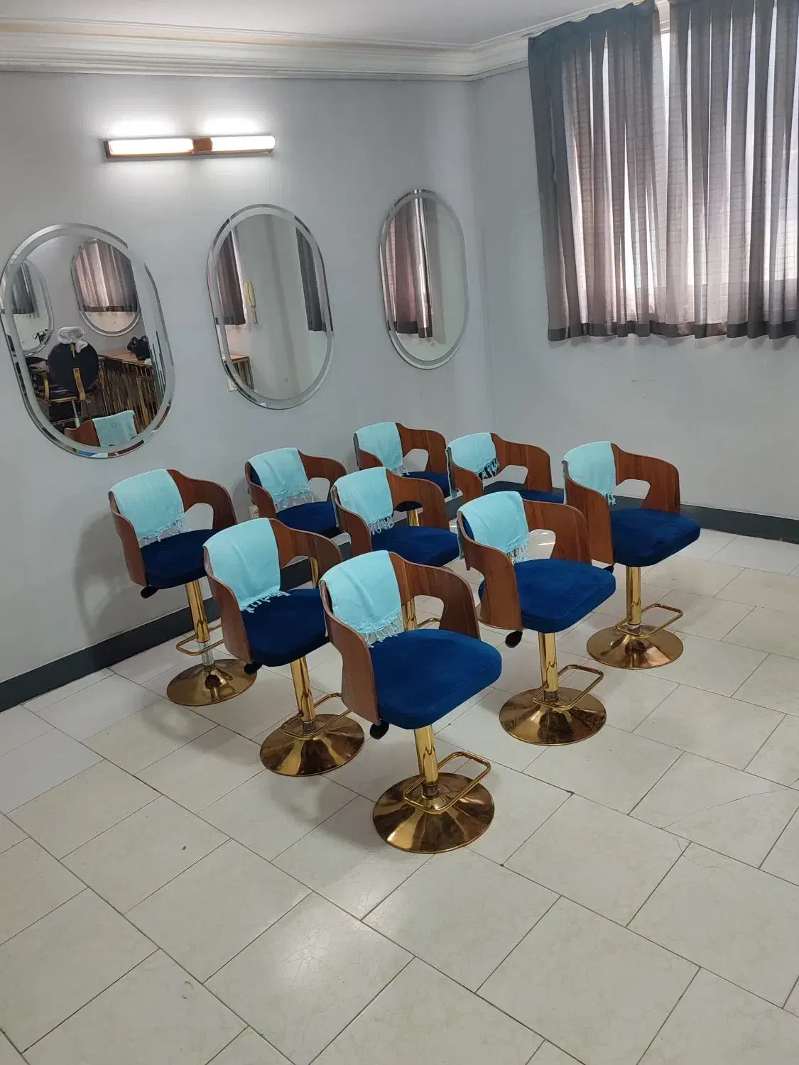 ۹عدد صندلی اپن/چرخشی /جکدار|صندلی و نیمکت|اصفهان, کارلادان|دیوار