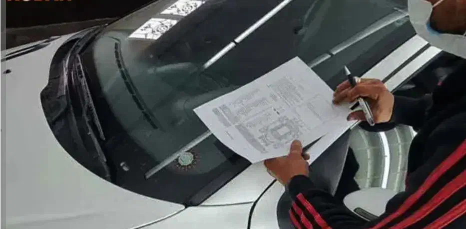 تشخیص رنگ و انجام خرید شما|خدمات موتور و ماشین|کرمان, |دیوار