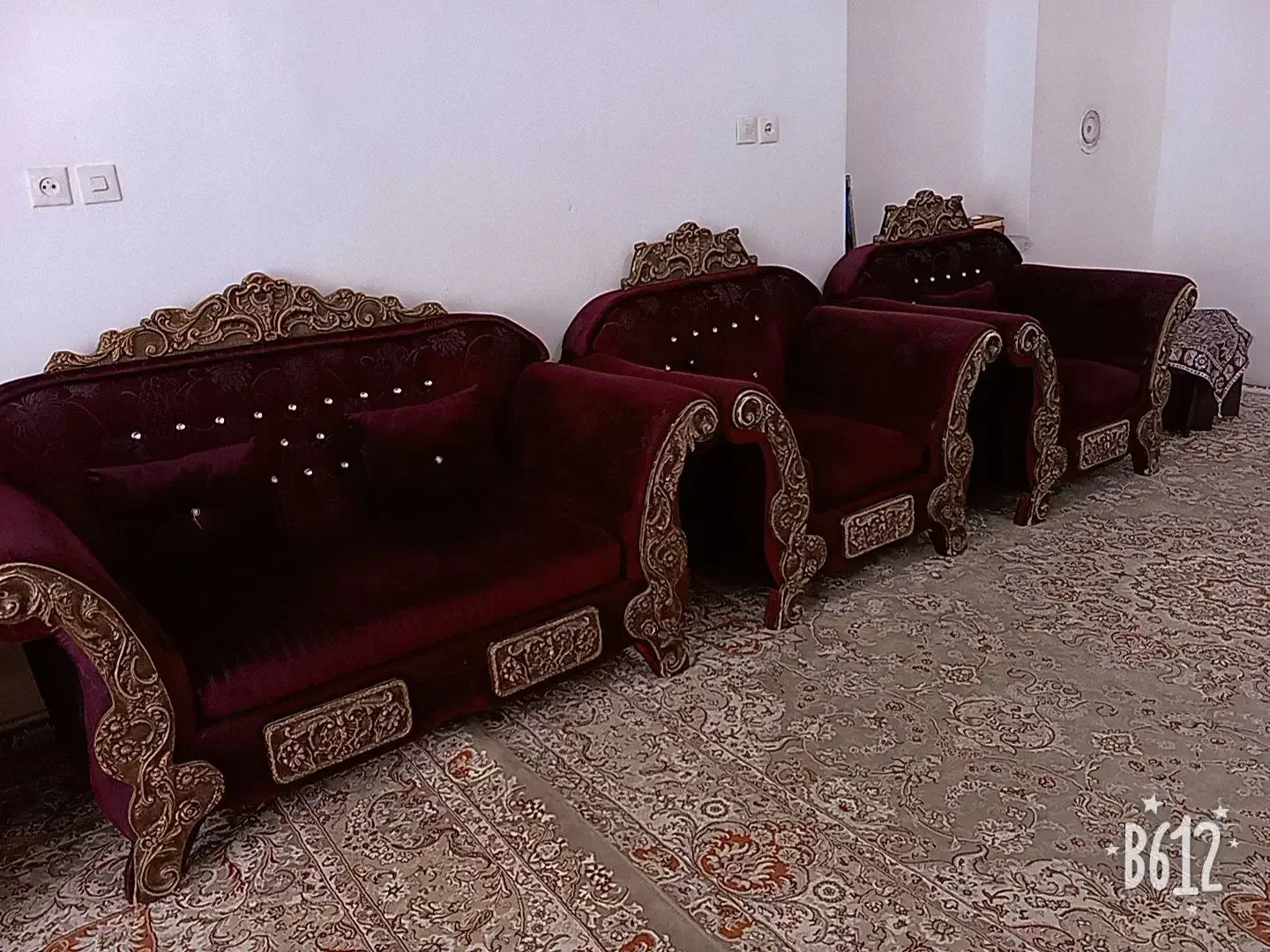 مبل|مبلمان خانگی و میز عسلی|بردسکن, |دیوار