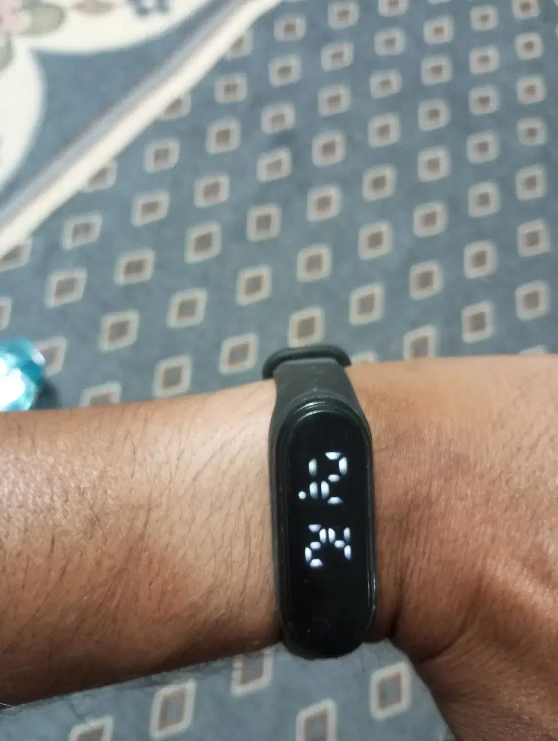 ساعت|ساعت|تربتحیدریه, شهید بهشتی|دیوار