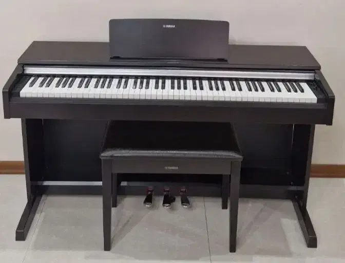 پیانو ydp 165|پیانو، کیبورد، آکاردئون|اراک, |دیوار