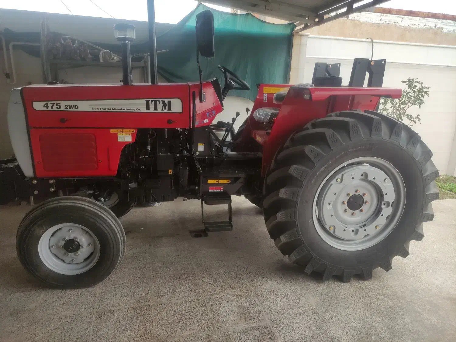 حمل بار با تراکتور|خدمات حمل و نقل|دهلران, |دیوار