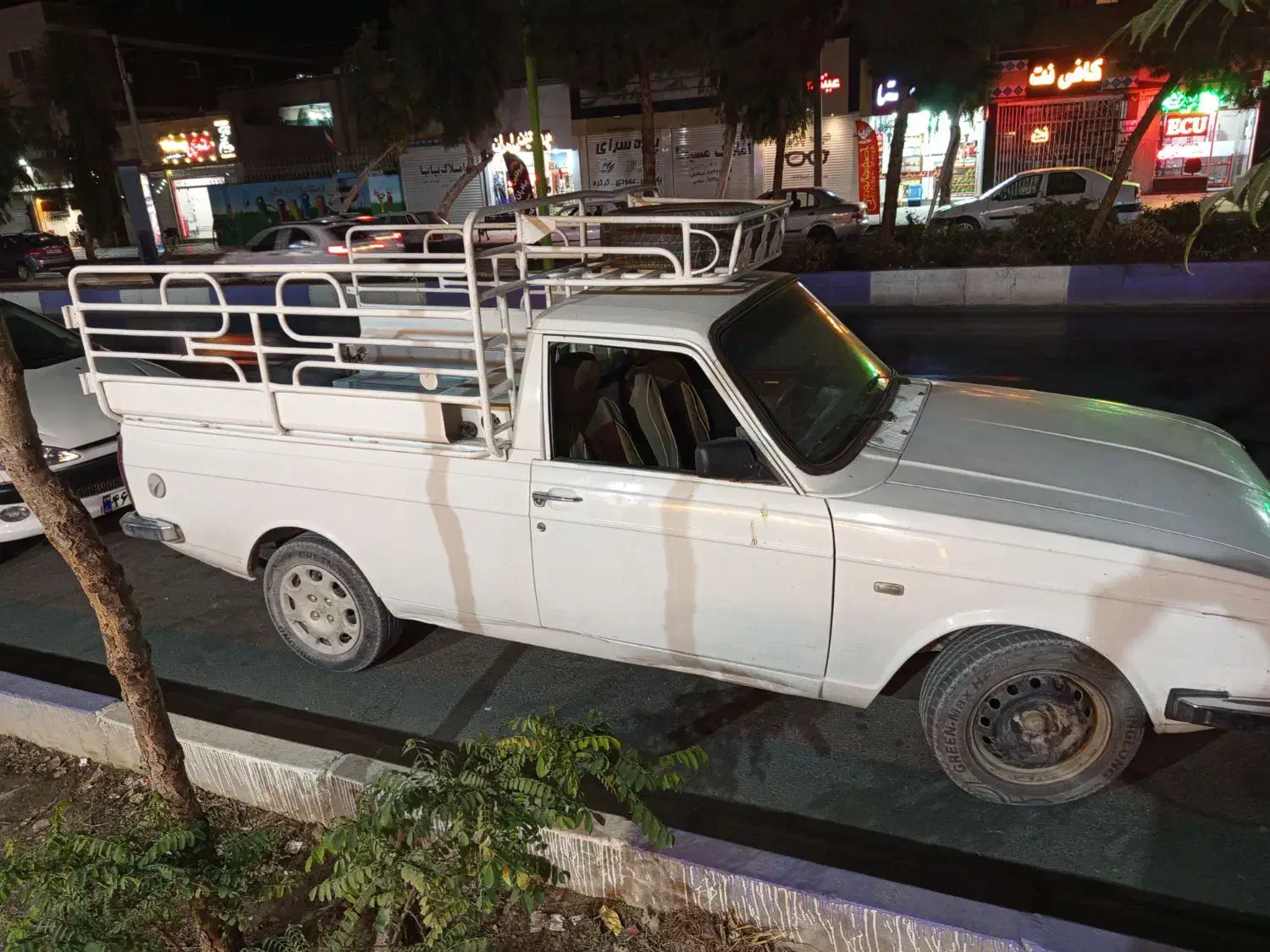 وانت پیکان|خودرو سواری و وانت|اصفهان, بهارستان|دیوار