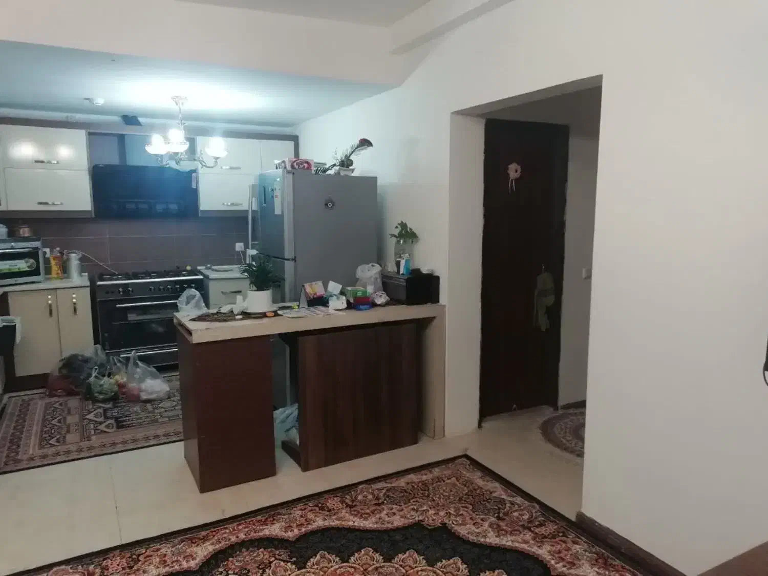 جاده قدیم اپارتمانهای یاس ۹۳ با ماشین هم معاوضع|فروش آپارتمان|مشهد, حضرت حجت|دیوار