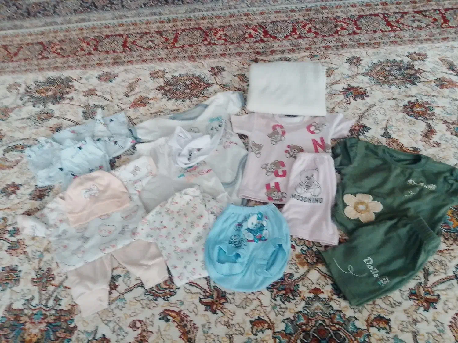 لباس اهدایی سایز ۱و۲|حراج|نسیمشهر, |دیوار