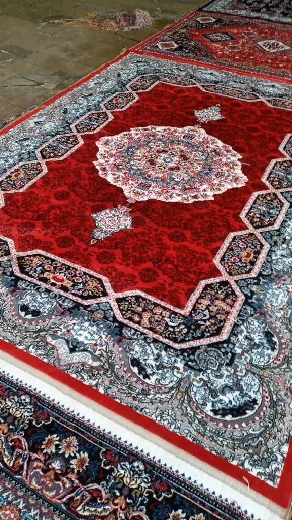 فرش ۵۰۰ طرح  و۷۰۰ با تراکم ۳۰۰۰|فرش|گلستان (تهران), |دیوار