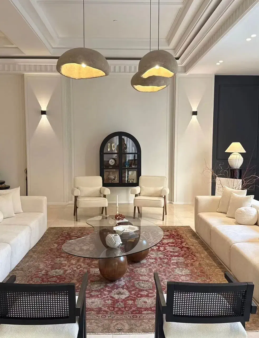 ۲۲۰ متر کلید نخورده فرمانیه شرقی منتظر لمس شما