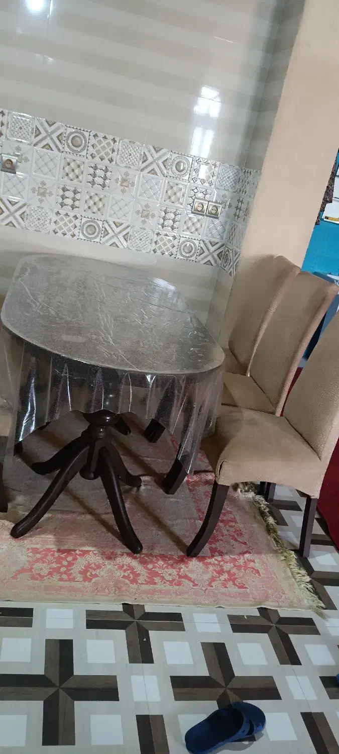 میز وصندلی ناهارخوری|میز و صندلی غذاخوری|شیراز, شهرک گلها|دیوار