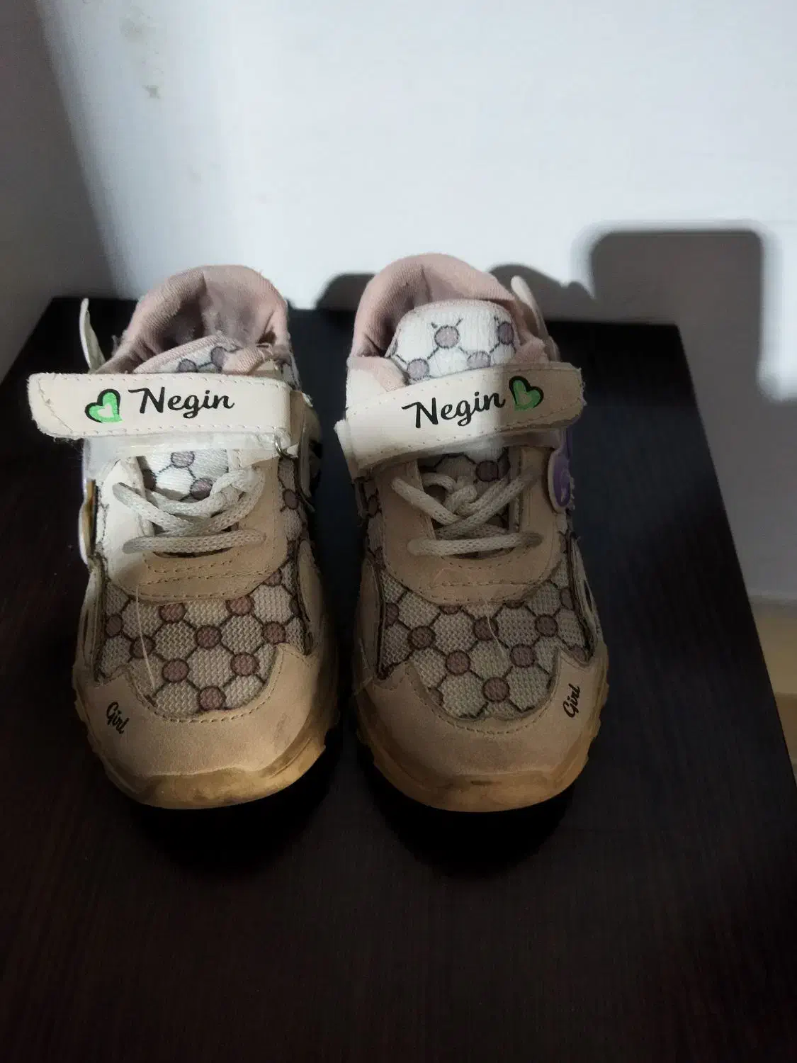 کتانی دخترونه ،کتونی هاسایز ۲۸|کفش و لباس بچه|شاهدشهر, |دیوار