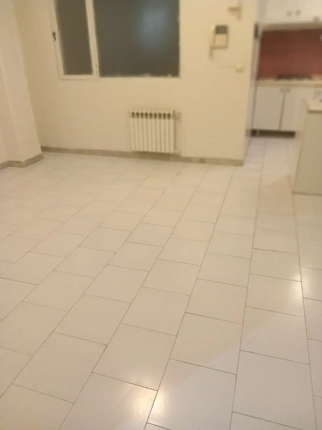 دبستان ۷۵متری ۲خوابه ۵طبقه ۴واحدی طبقه ۲