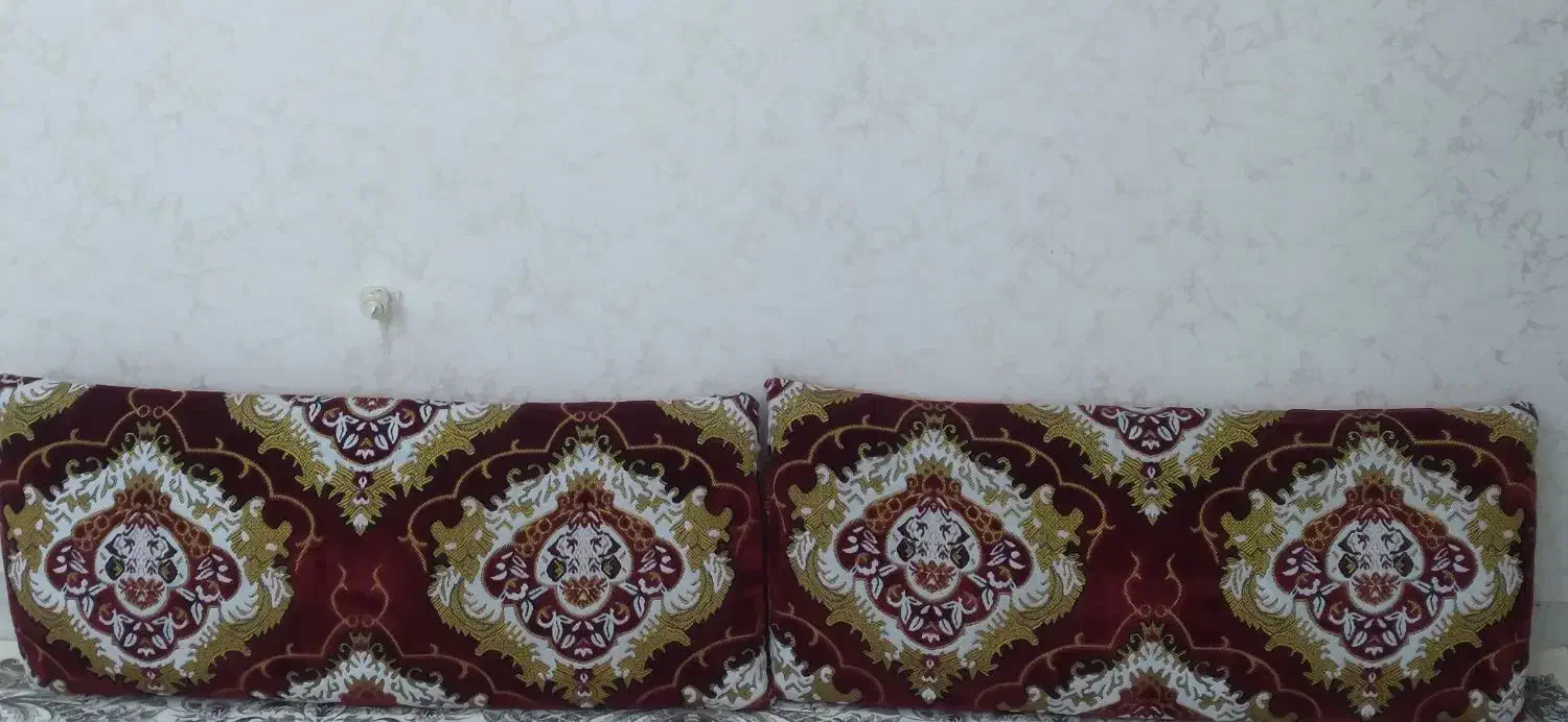 پشتی|پشتی|مشهد, شهرآرا|دیوار